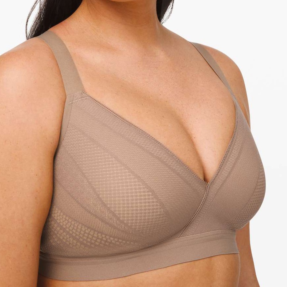 Lululemon Awake To Lace Bra - Soft Sand/ Crepe Nude Wireless Bralette